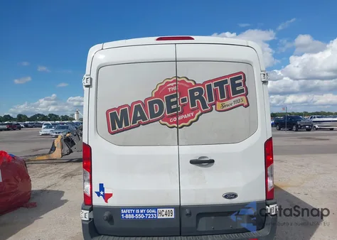 2017 Ford Transit-250 z USA, uszkodzony, nr VIN 1FTYR2DM2HKA70763